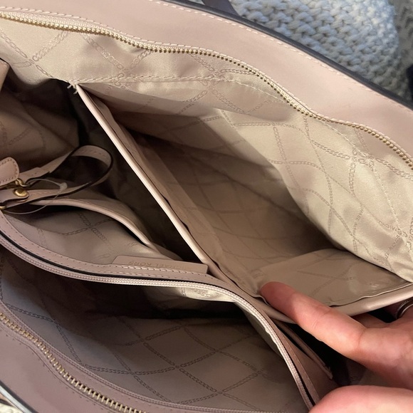 Michael Kors Pale Pink Tote Bag - Picture 5 of 6